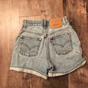 Vintage high wasted jean shorts